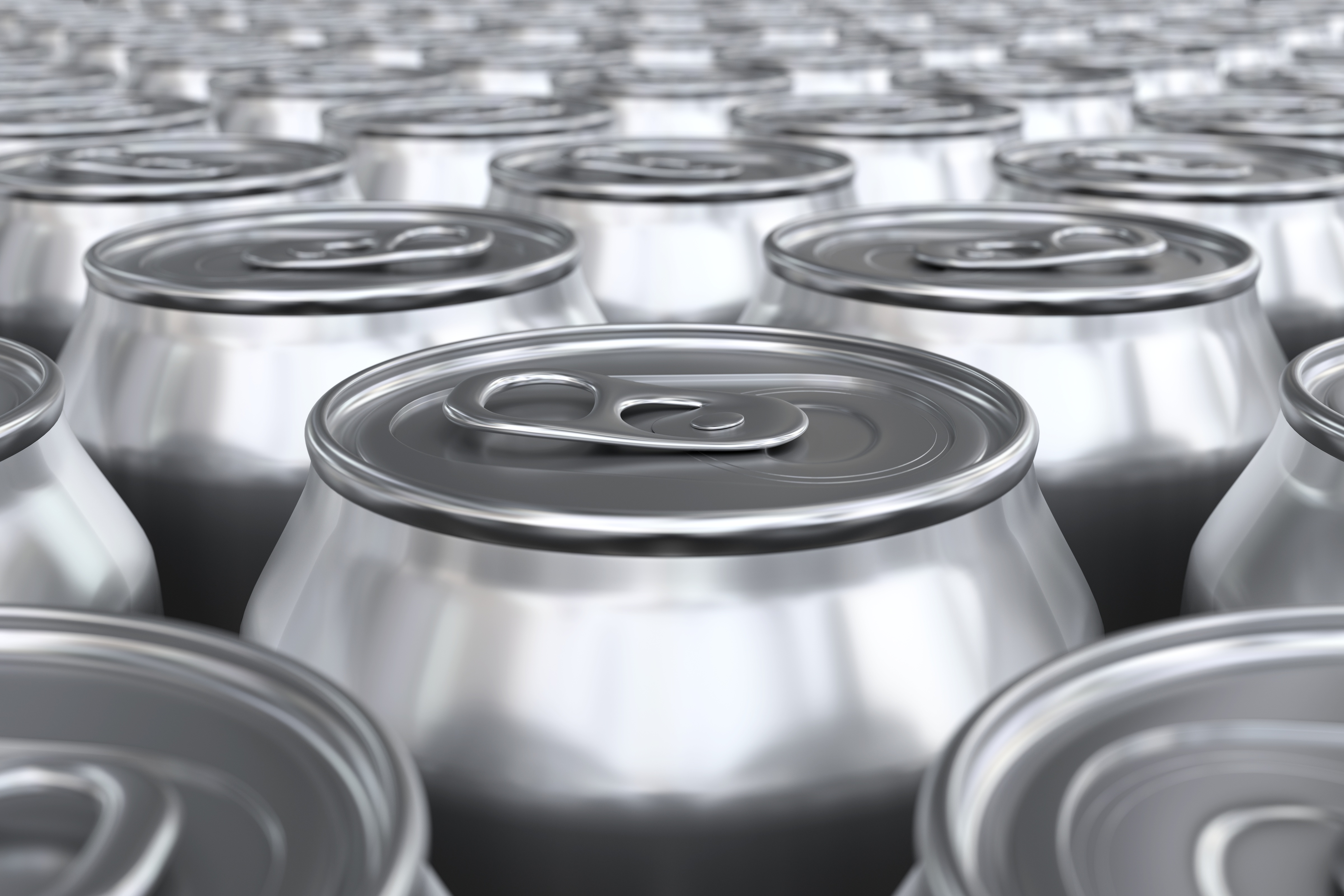 Shrink sleeve labeling cans